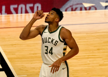 Antetokounmpo lidera el triunfo fácil de Bucks ante los Magic
