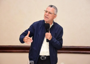 Nombran a Manuel Jiménez presidente del comité organizador Liga Baloncesto Oriental