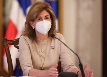 Vicepresidenta Peña garantiza pruebas PCR para toda la población