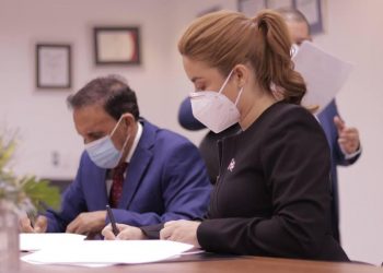 Prosoli y Fundación Cruz Jiminián ofrecerán servicios de salud a familias pobres