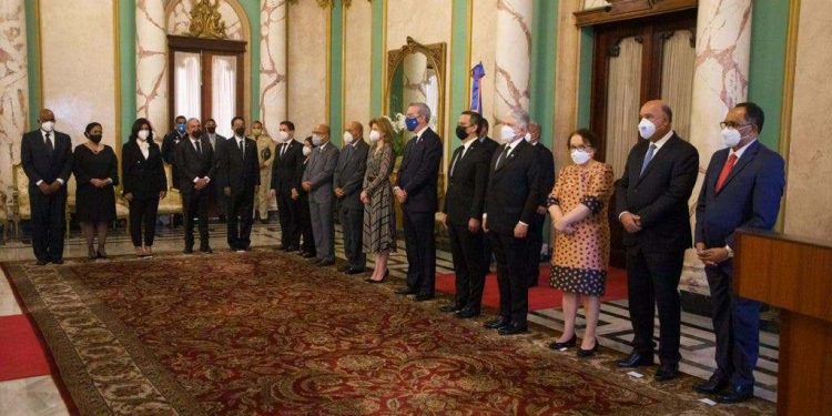 Presidente Abinader juramenta los nuevos jueces Tribunal Constitucional