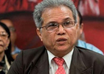 Waldo Ariel Suero dice no se colocará vacuna de AstraZeneca por “baja” efectividad