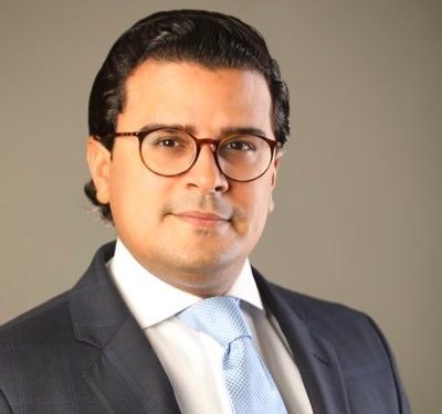 Martínez Hoepelman recibe apoyo de universidades e industriales, en aspiración a Defensor del Pueblo