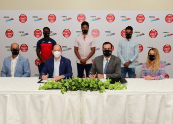 Claro y Creso proveerán internet a atletas para continuar estudios