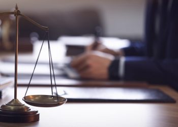 Tribunal aplaza para el miércoles el conocimiento de coerción a policías implicados en muerte de pareja en Villa Altagracia