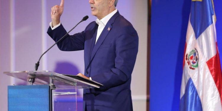 Toque de queda será de 8:00 PM a 5:00 AM todos los días para el GSD y limitarán consumo de bebidas