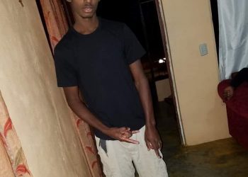 Piden justicia por joven muerto en accidente y abandonado en el lugar del hecho