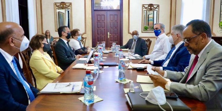 Consejo Nacional de la Magistratura depura postulaciones al TSE