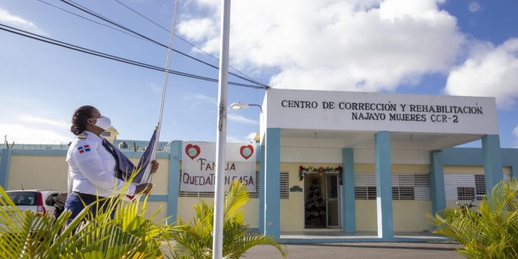 Autoridades establecen cerco epidemiológico en complejo penitenciario de Najayo para prevenir COVID-19