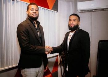 Lápiz Consciente firma con Vulcano Music