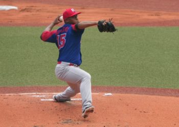 Selección dominicana de béisbol pierde ante Japón en Tokio 2020
