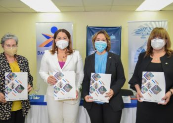 Ministerio de la Mujer, Banco Adopem y ADOPEM suscriben acuerdo en beneficio de la mujer