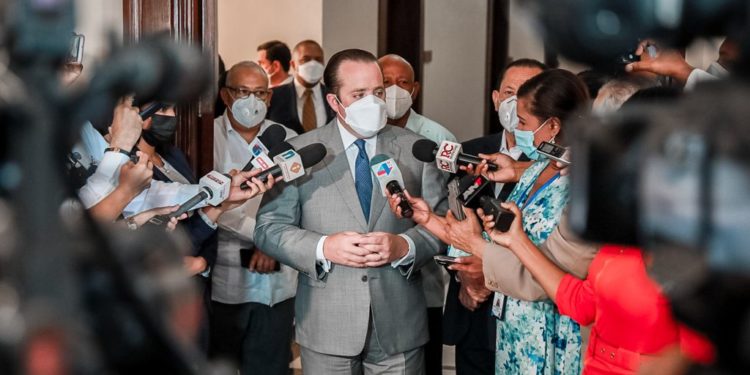 Gobierno convoca a liderazgo nacional para discutir reformas planteadas por presidente Abinader