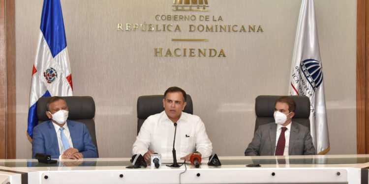 Gobierno dominicano adquiere el control del 100 % de las acciones de la REFIDOMSA