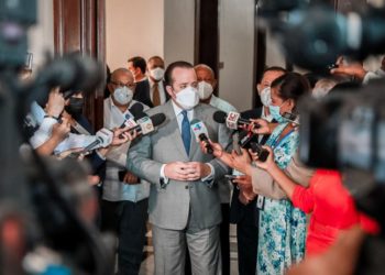 Gobierno convoca a diálogo a los partidos para el próximo lunes