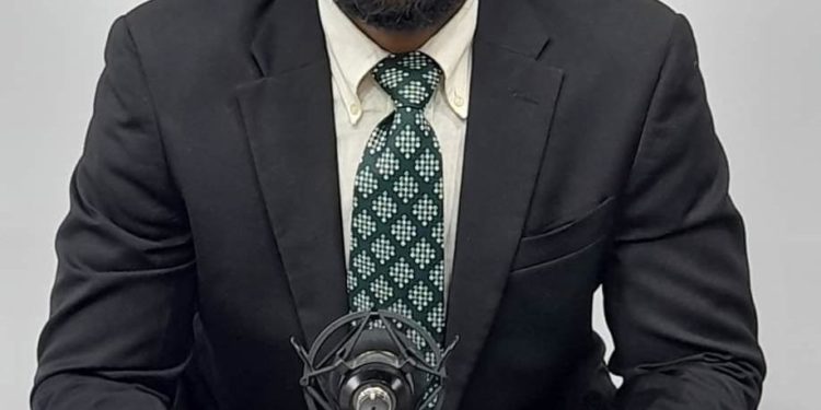 Pagos por cheques saca a la luz descuentos ilegales que reciben miembros de la Policía Nacional, expresa periodista Daurin Muñoz