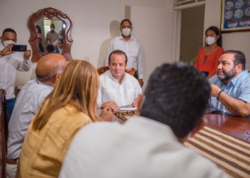 Ministro José Paliza entrega fondos para la adecuación del Santo Cerro