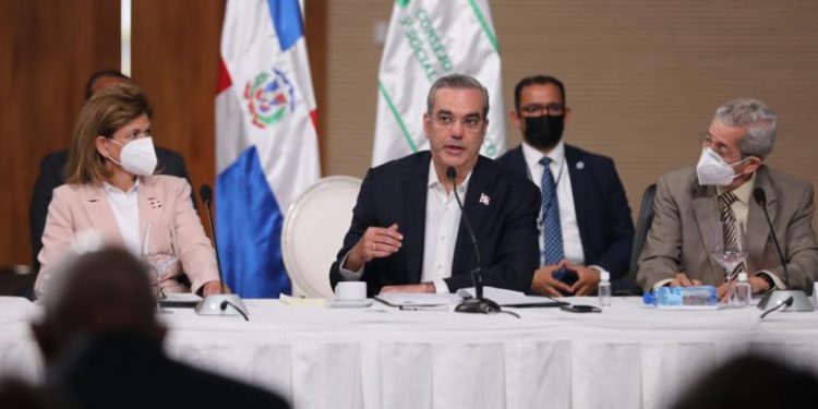 Gobierno propone Procurador General pase a llamarse Fiscal General de la República