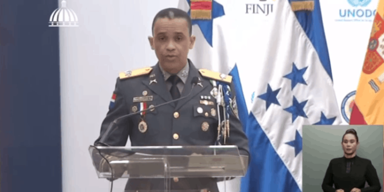 Director PN afirma el respeto a los derechos humanos debe ser el norte de los agentes