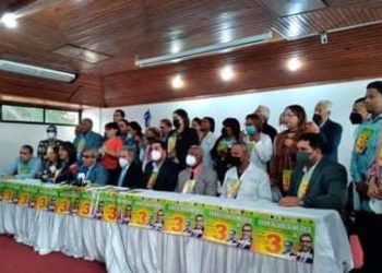 CMD recomienda volver al toque de queda si continúa rebrote de COVID-19