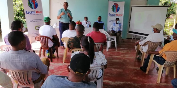 Autoridades y dirigentes comunitarios de Cotuí dicen que aportan oro, y no reciben ni agua potable