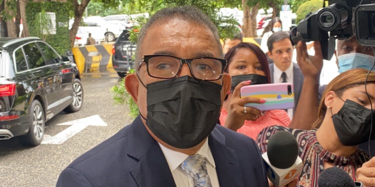 Padre de Leslie dice cabo que la mató es un “criminal abusador”