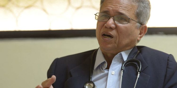 CMD considera caótica e inhumana método de pago a médicos
