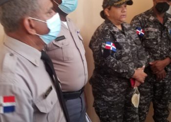 Coronel Lozada: «Siempre debemos brindar un excelente servicio, respetando la Constitución de la República»