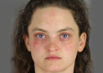 Dispara a la cabeza de su novio para que «deje de hablar» durante una pelea