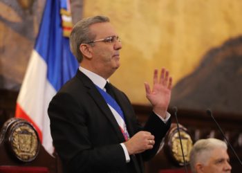 Poder Ejecutivo someterá hoy ante el Congreso proyectos de Ley de Fideicomisos Públicos, de Comercialización de Hidrocarburos y de Compras y Contrataciones Públicas