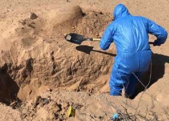 Descubren 9 cuerpos en 5 fosas clandestinas en el norte de México