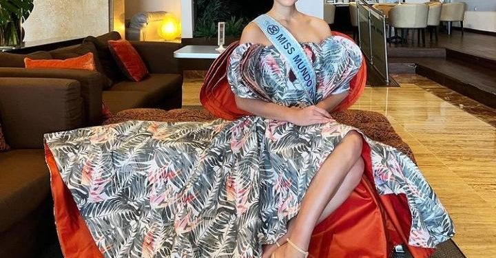 Miss Mundo RD Emmy Peña a la gran final del Miss World en Puerto Rico