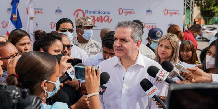 Neney Cabrera: “Hemos superado en solo 15 meses lo que al PLD le tomó 16 años”