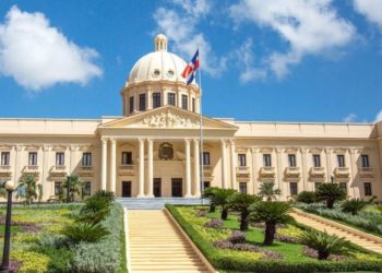 Poder Ejecutivo dispone ascenso a más de 9 mil miembros de la Policía Nacional