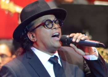 Sergio Vargas le cantará a la mujer en su día