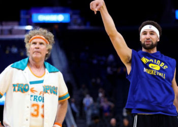 Los Golden State Warriors querían animar a Klay Thompson y recurrieron a ¡Jackie Moon!