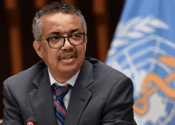 La OMS advierte que el aumento de casos de covid-19 en el mundo «es solo la punta del iceberg»