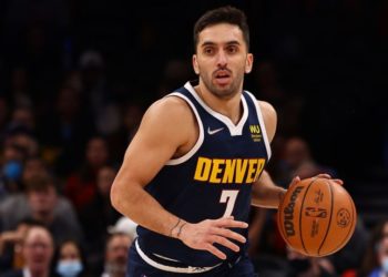 NBA suspende al argentino Campazzo un partido por empujón a Ellington