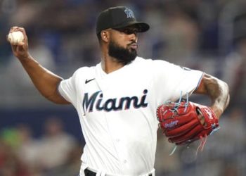 Sandy Alcántara fija su meta en el Cy Young Liga Nacional