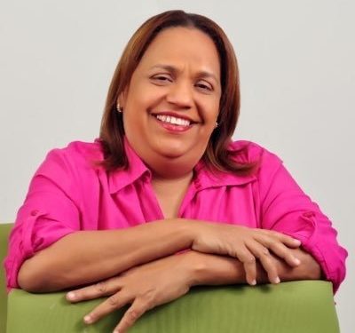 Periodista Siddy Roque renuncia del ministerio de la Mujer por hostigamiento y desconsideraciones