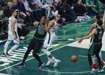 Al Horford: “No me gustó cómo me miró Giannis y eso cambió mi partido”