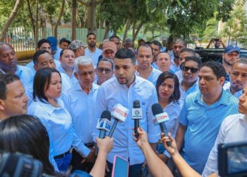 Carlos Valdez: «Trabajo y unidad de Paliza y Carolina son claves para triunfo electoral del PRM, por eso deben seguir»