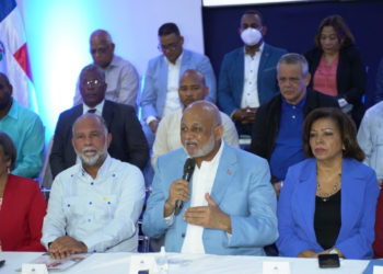 MINERD y ADP llegan acuerdo de un aumento salarial de un 10% al magisterio nacional