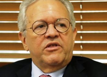 Dr. Humberto Salazar alerta a la población ante la nueva ola del Covid-19