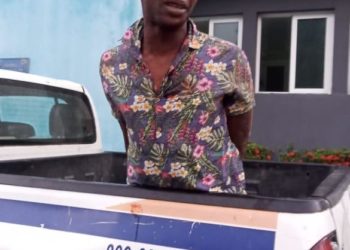 Detienen hombre que mató niño de 8 años cuando intentaba agredir a la madre de este en Samaná