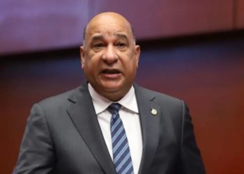 Fuerza del Pueblo apoya Ley Extinción de Dominio, pero sin carácter retroactivo