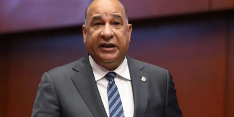 Fuerza del Pueblo apoya Ley Extinción de Dominio, pero sin carácter retroactivo