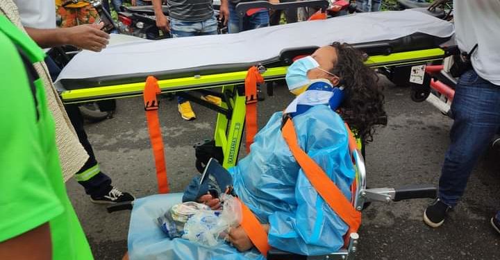 Mujer narra cómo fue abusada, herida y abandonada debajo de un puente en La Vega