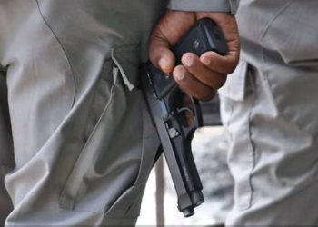 Presunto delincuente cae abatido al enfrentar patrulla policial en La Vega