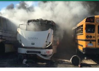 Migración desmiente autobuses afectados por incendio en Bávaro pertenezcan a la institución